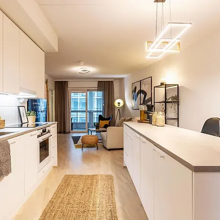 Stylish Scandinavian - Sauna, Harbor & Free Parking Хельсинки