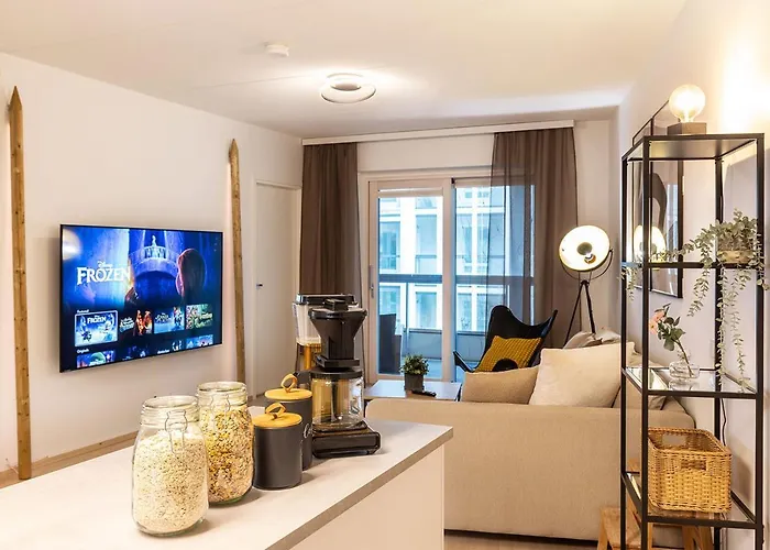 Stylish Scandinavian - Sauna, Harbor & Free Parking